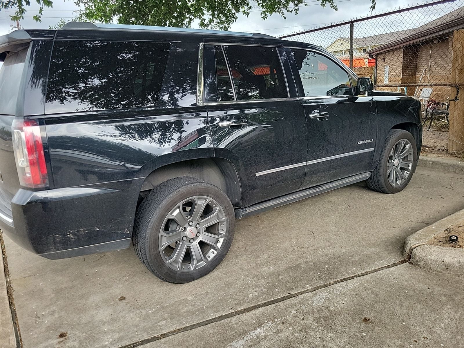 2016 GMC Yukon Denali