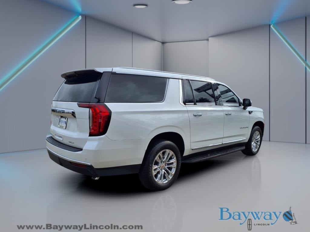 2022 GMC Yukon XL SLT