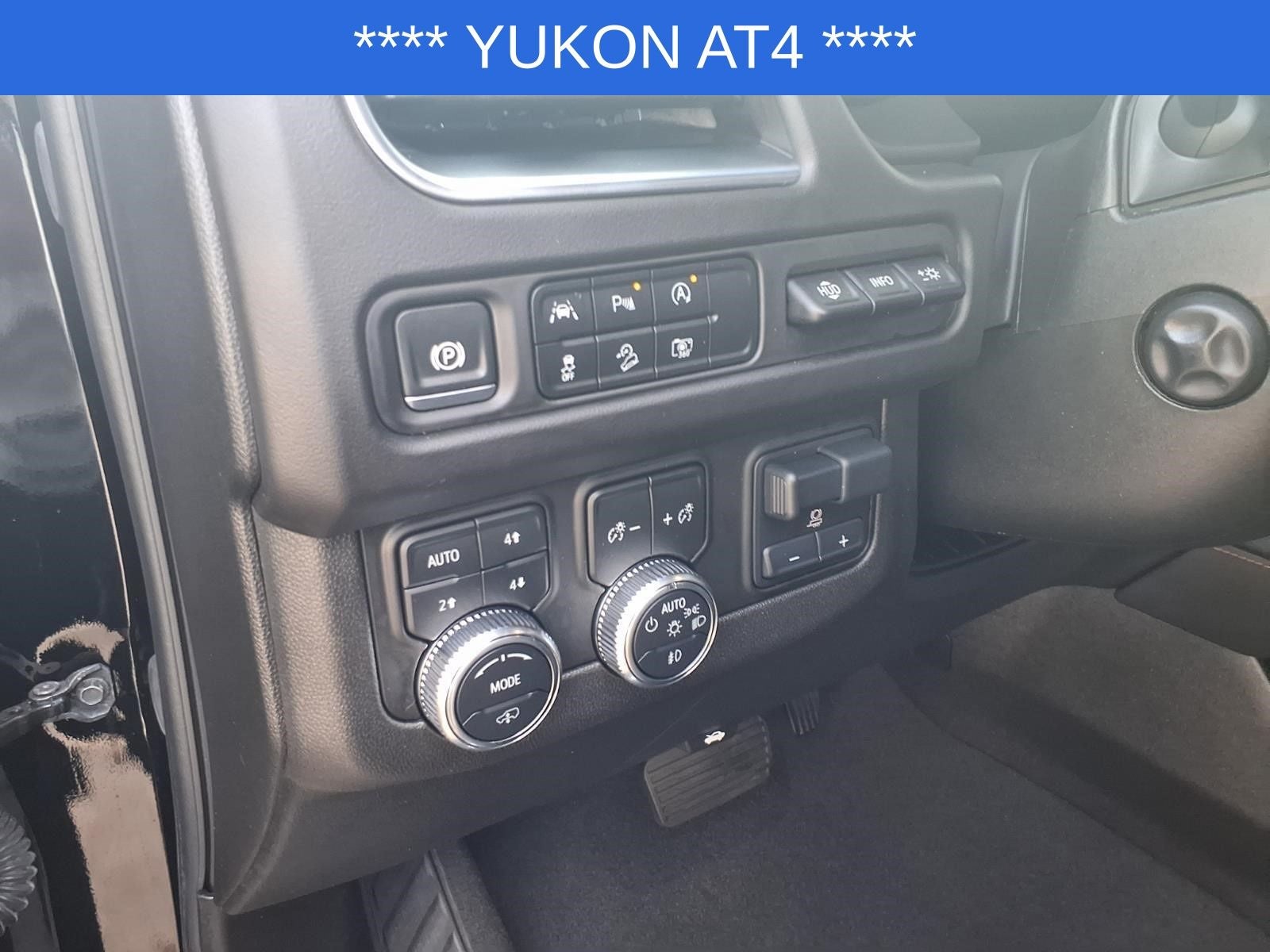 2024 GMC Yukon AT4