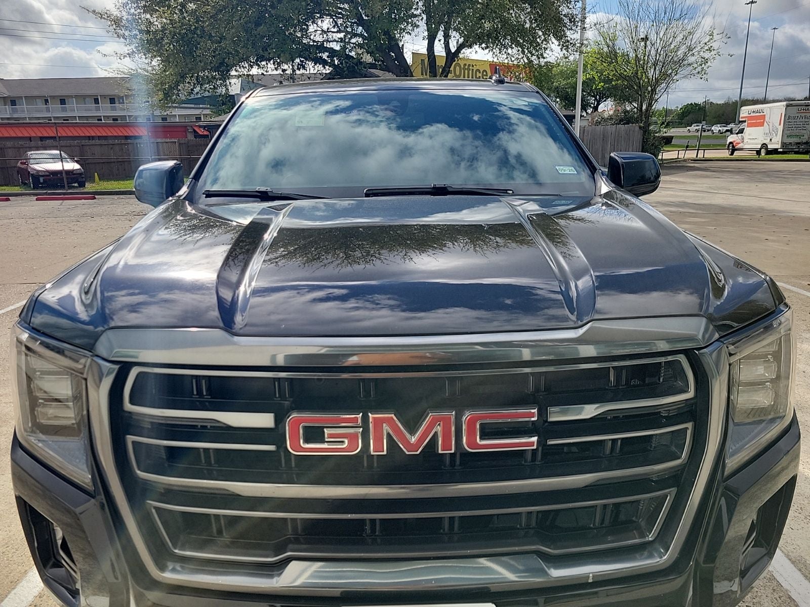 2022 GMC Yukon AT4