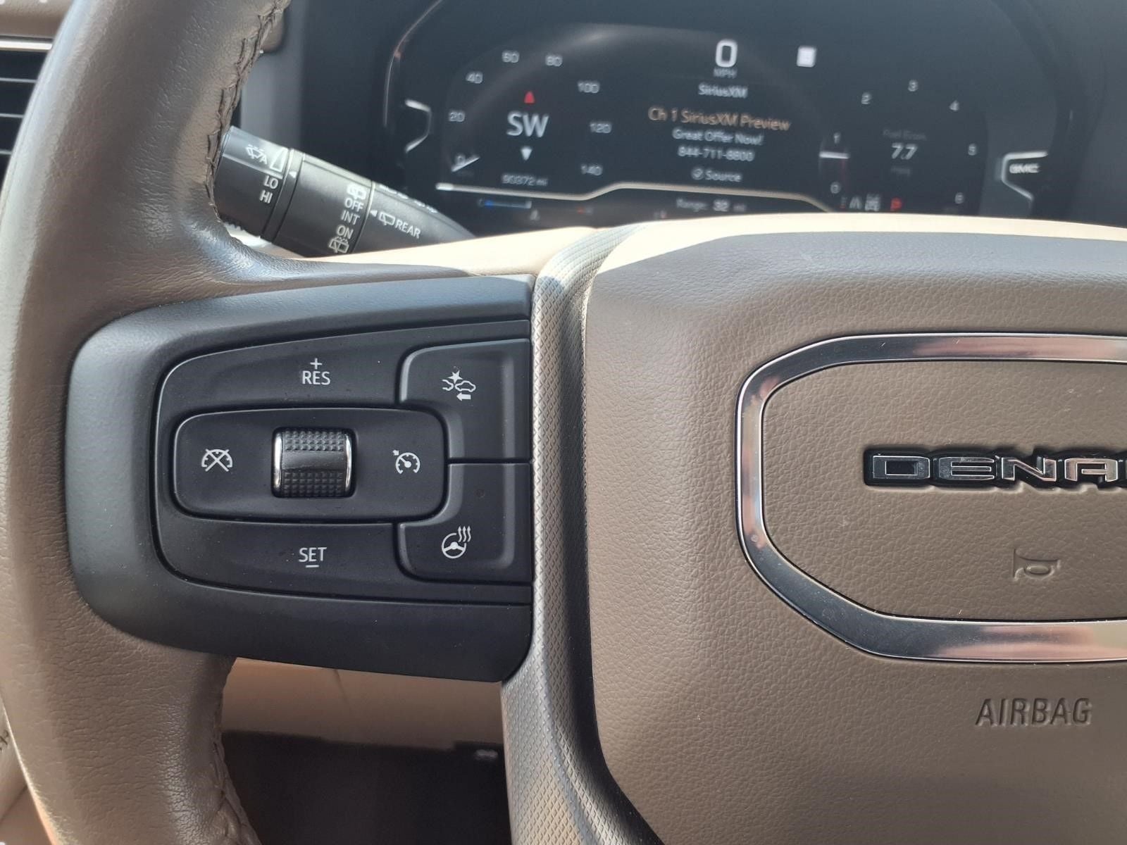2022 GMC Yukon XL Denali