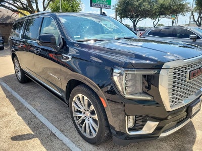 2022 GMC Yukon XL Denali