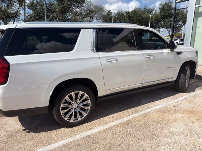 2022 GMC Yukon XL Denali