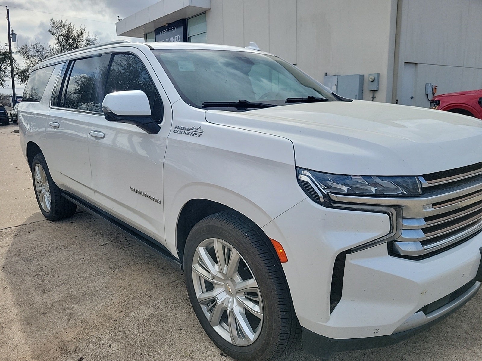 2021 Chevrolet Suburban High Country