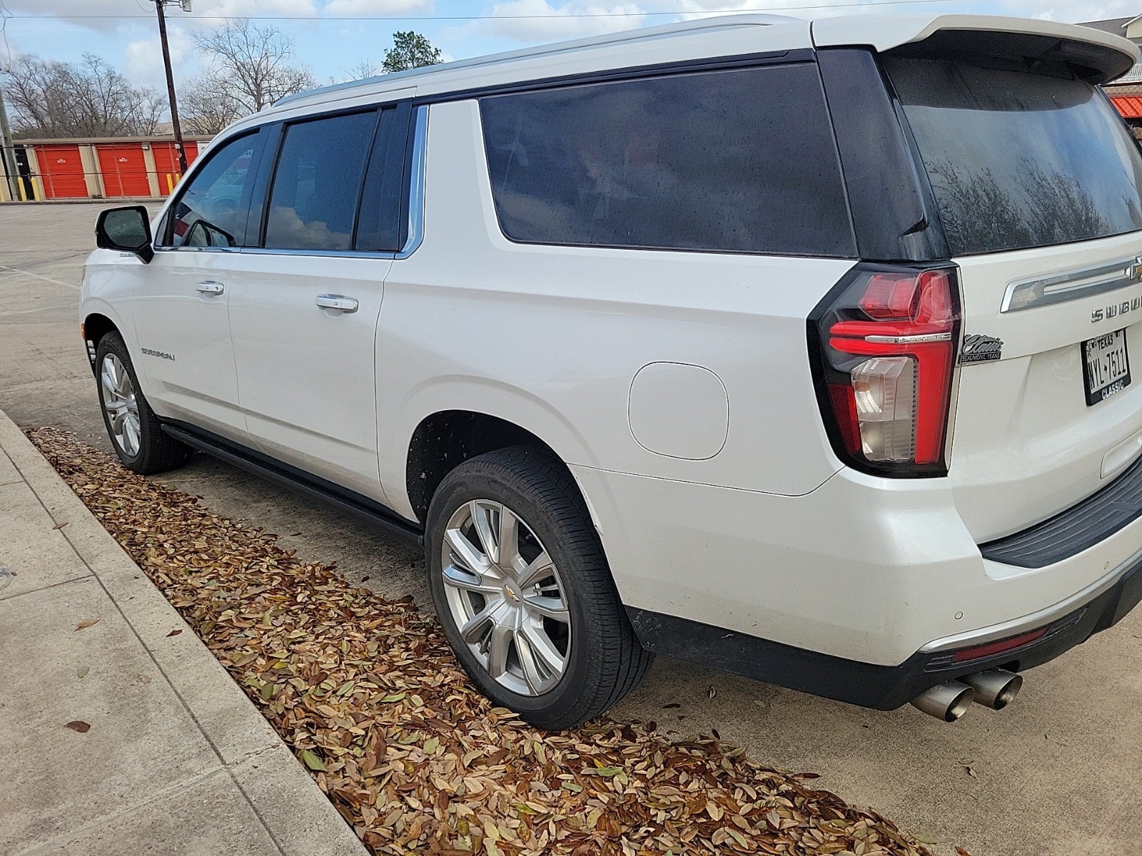 2021 Chevrolet Suburban High Country