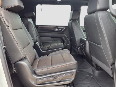 2022 Chevrolet Suburban High Country