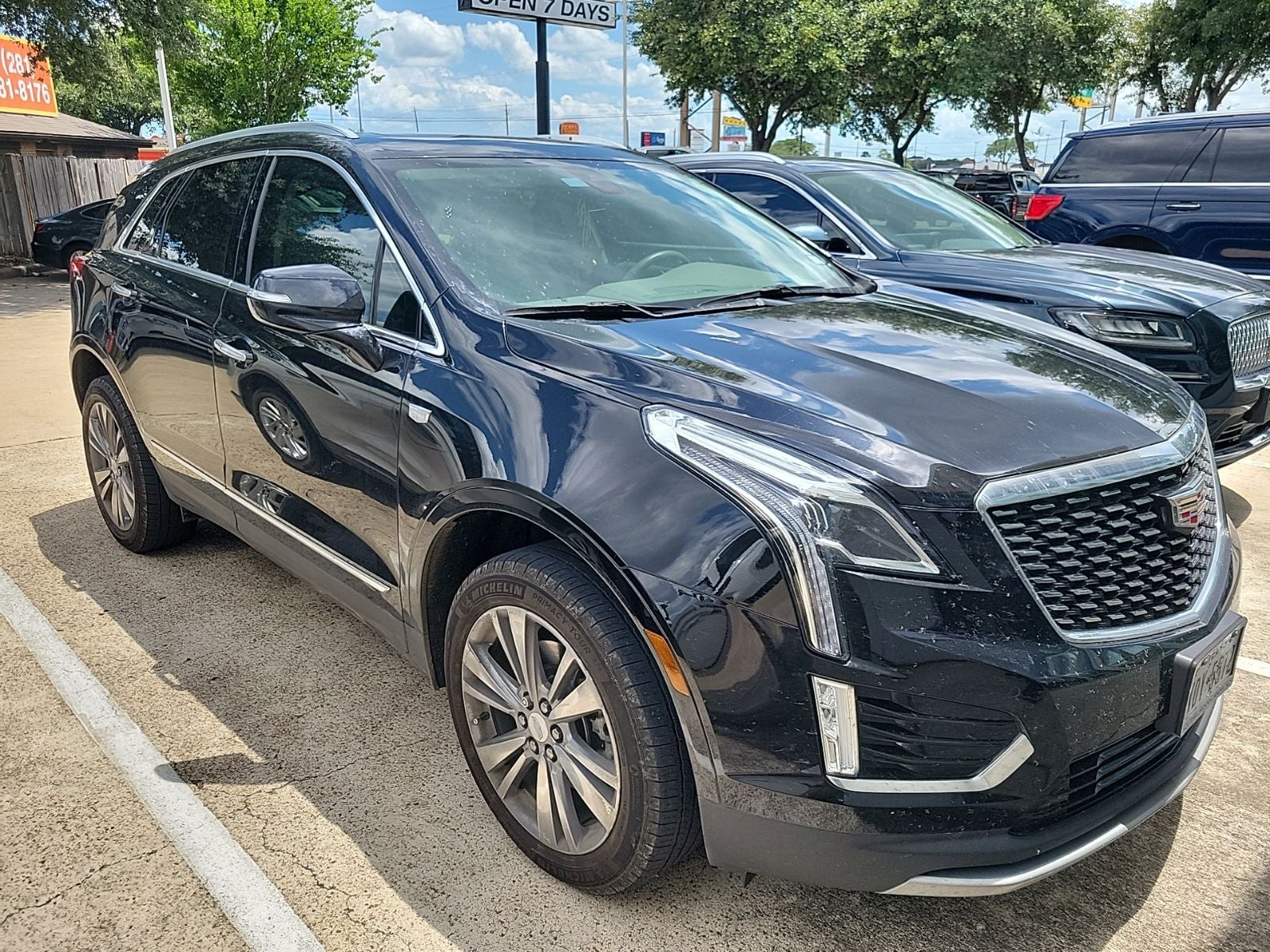 2025 Cadillac XT5 FWD Premium Luxury's photo