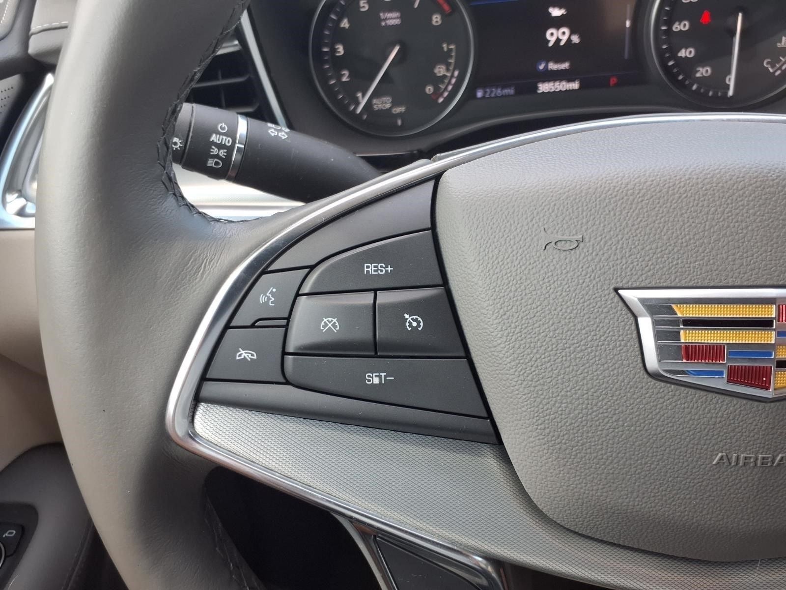 2021 Cadillac XT5 Premium Luxury