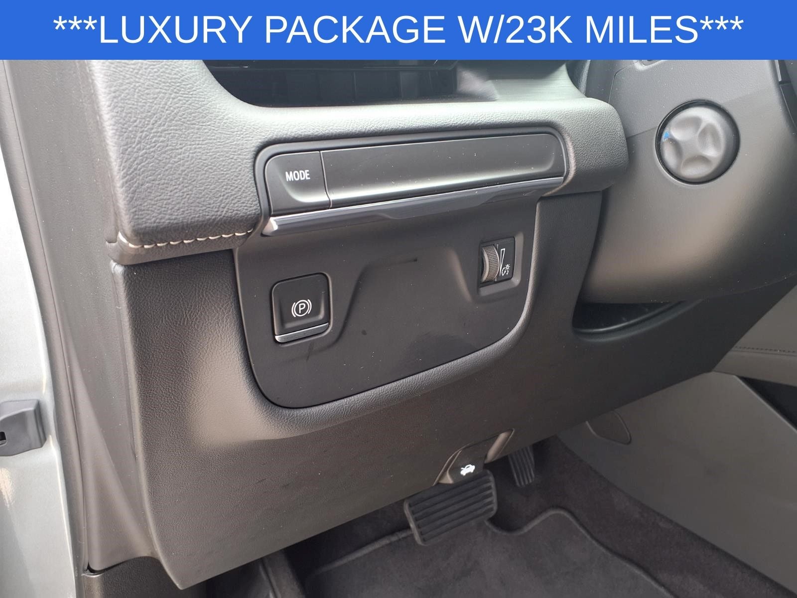 2023 Cadillac Escalade Luxury
