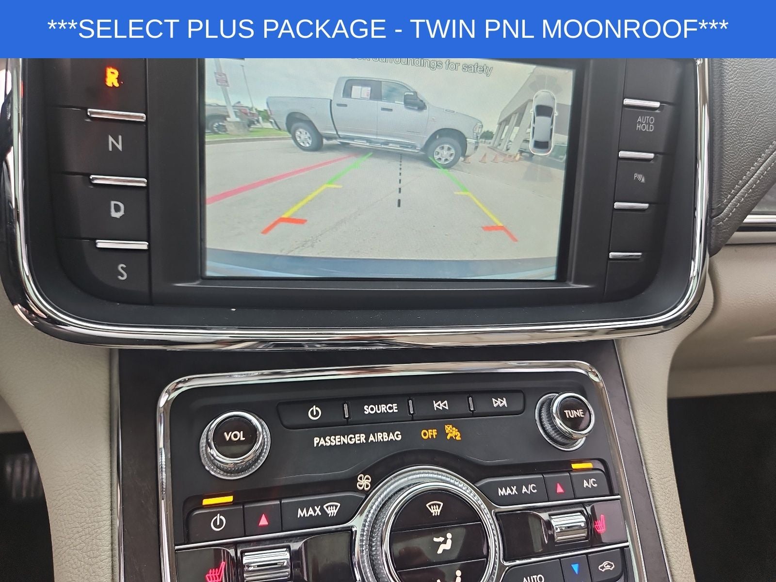 2018 Lincoln Continental Select