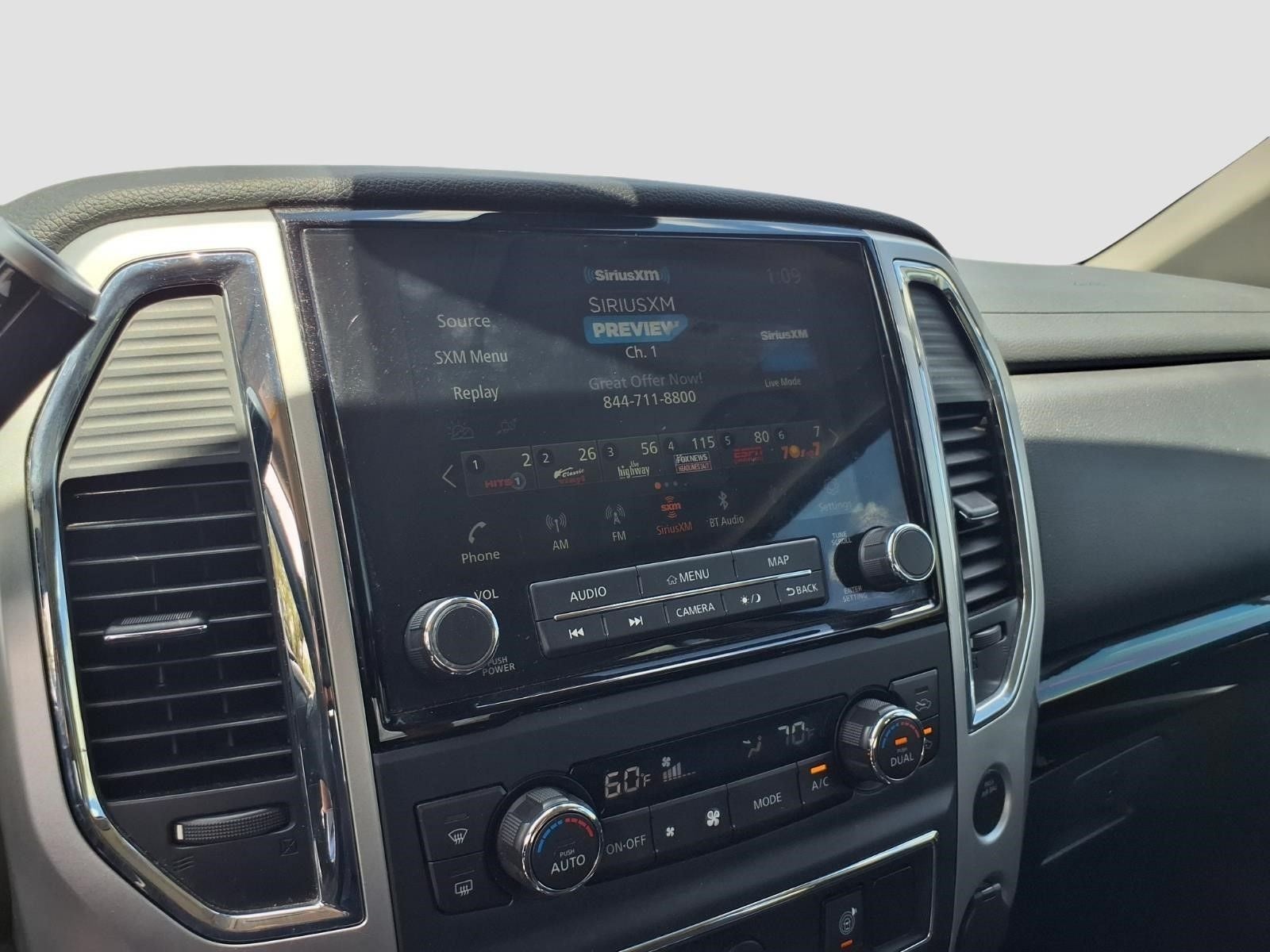 2021 Nissan Titan SV
