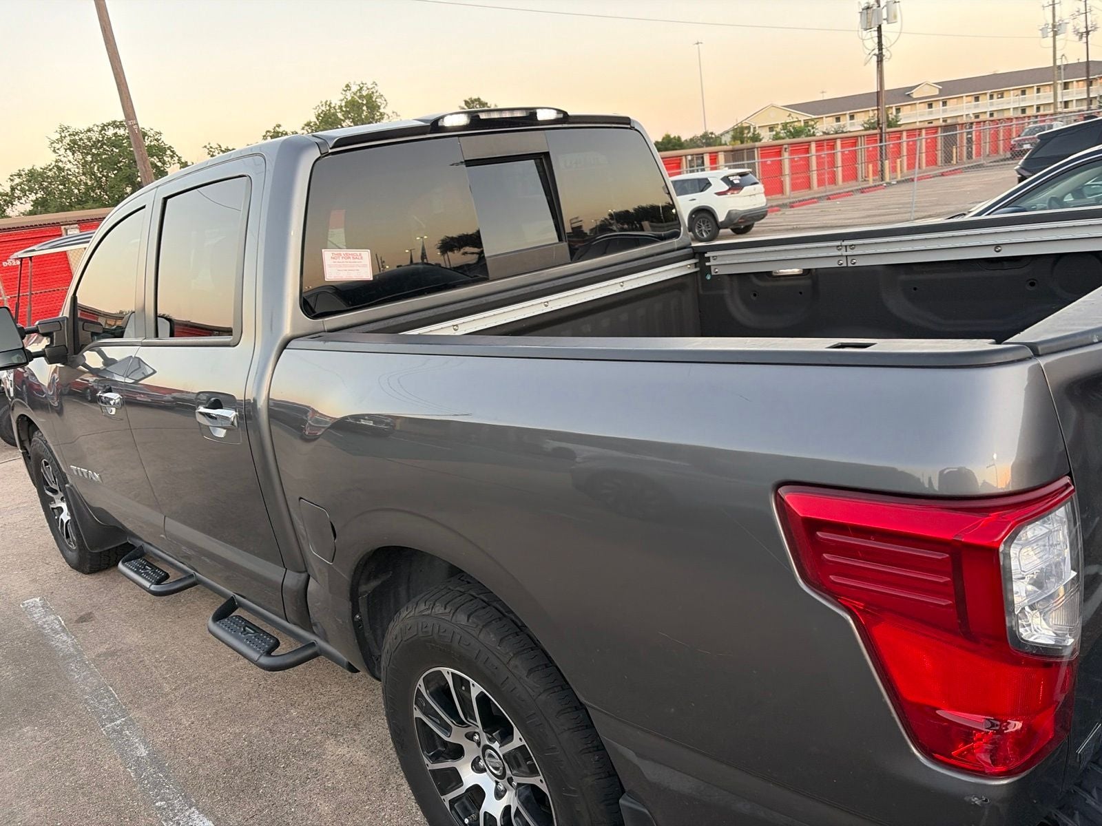 2021 Nissan Titan SV