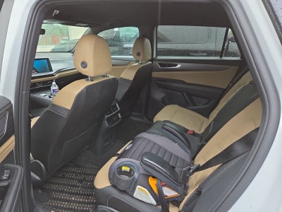2025 Volkswagen Atlas Cross Sport 2.0T SE