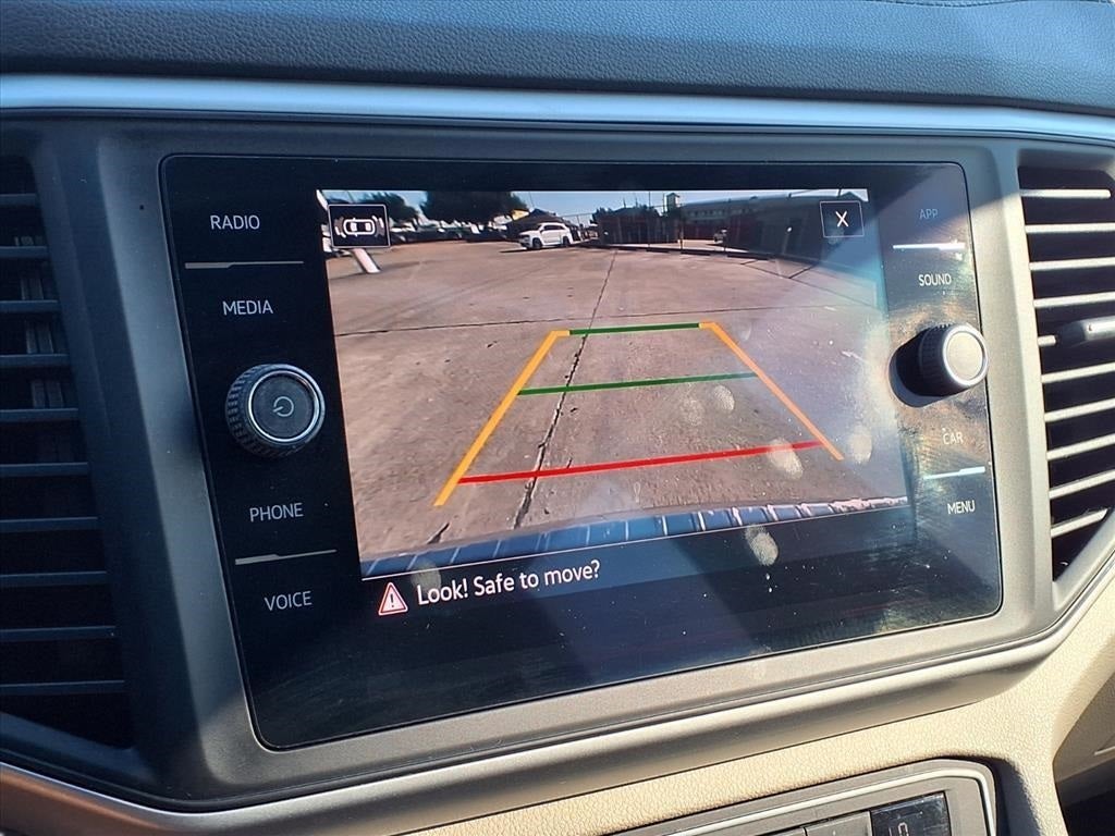 2021 Volkswagen Atlas 3.6L V6 SE w/Technology