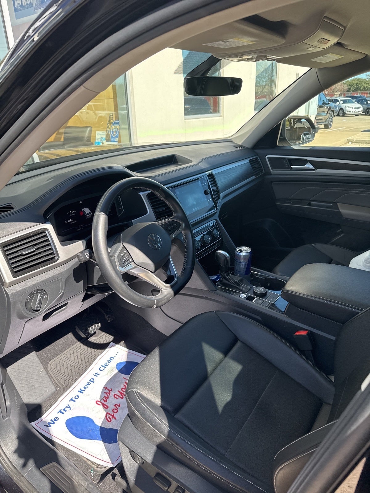 2023 Volkswagen Atlas 3.6L V6 SE w/Technology