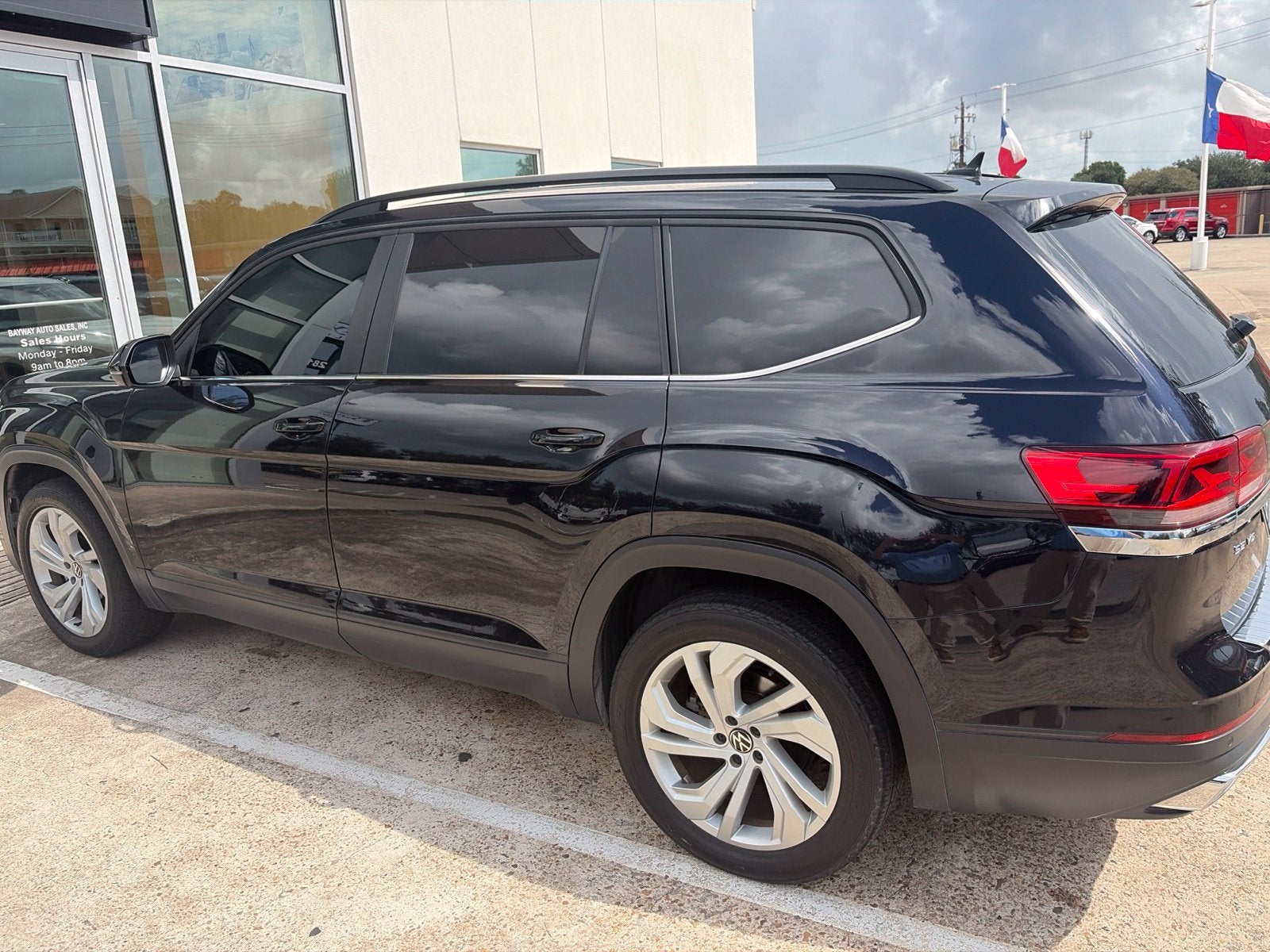 2022 Volkswagen Atlas 3.6L V6 SE w/Technology