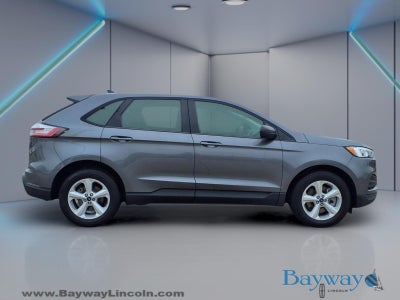 2021 Ford Edge SE