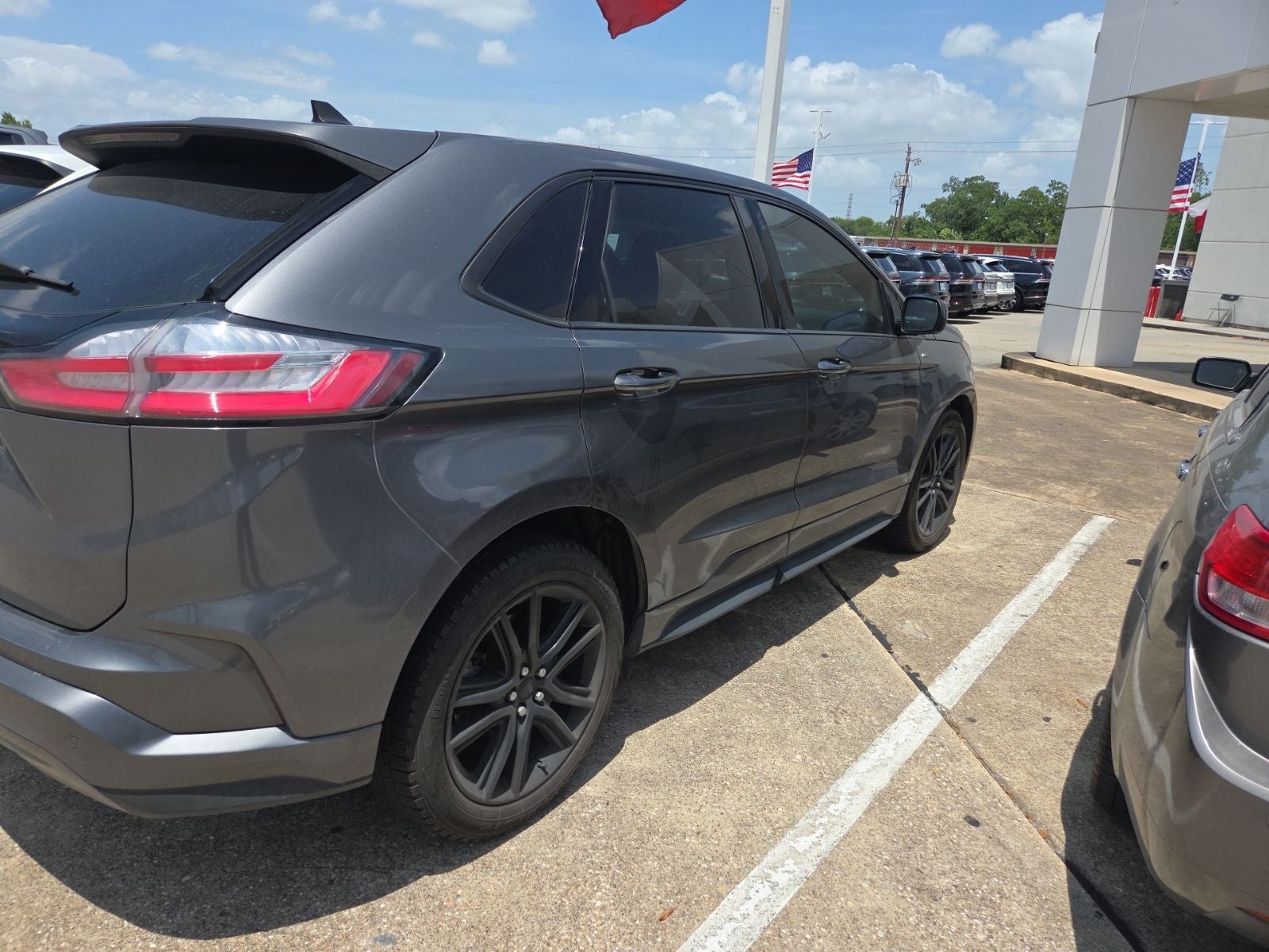 2022 Ford Edge ST Line