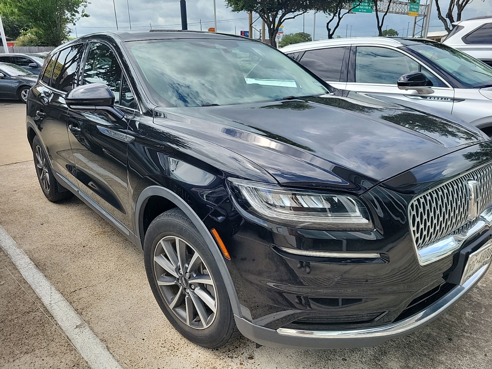 2022 Lincoln Nautilus Standard