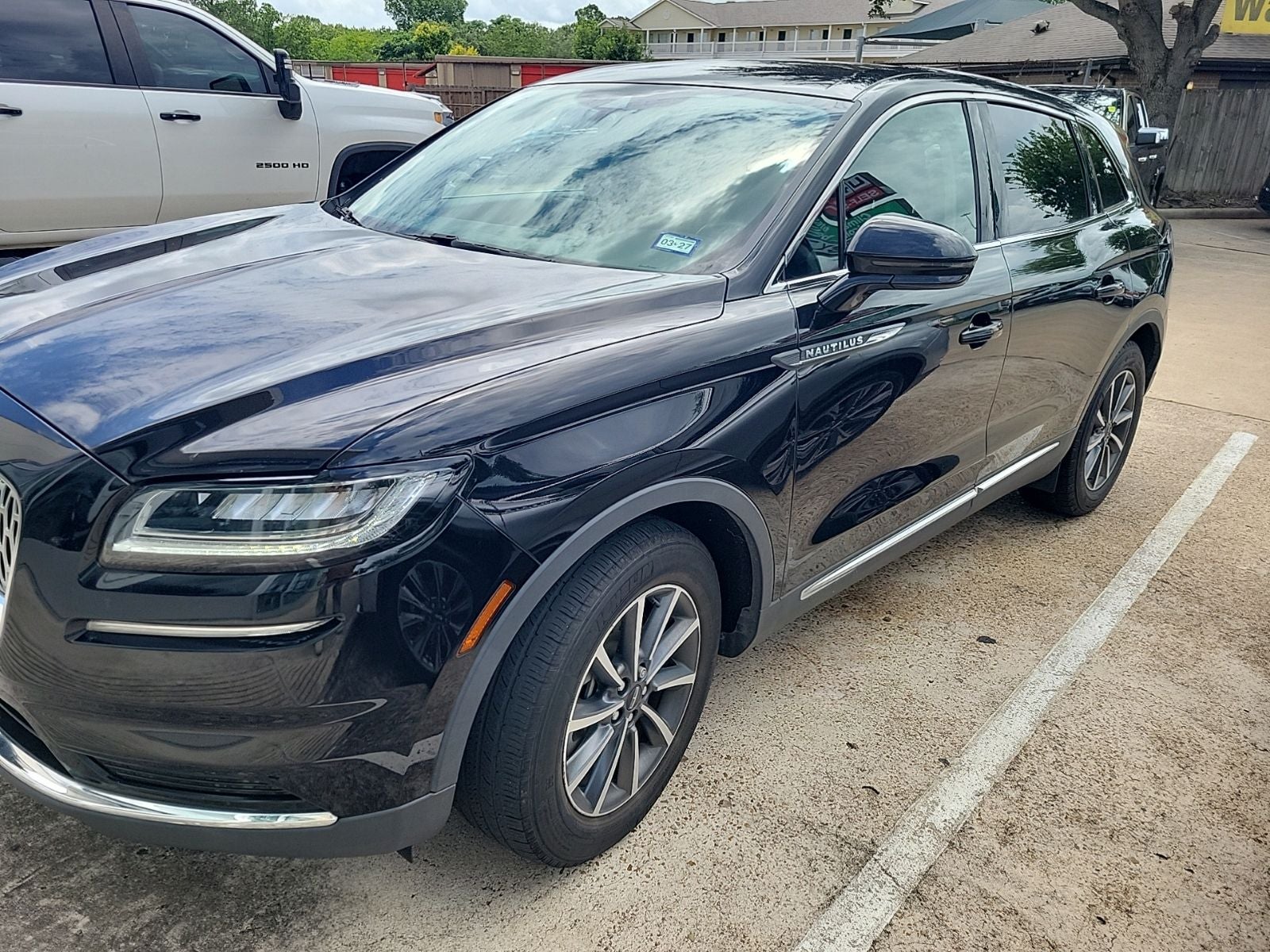 2022 Lincoln Nautilus Standard