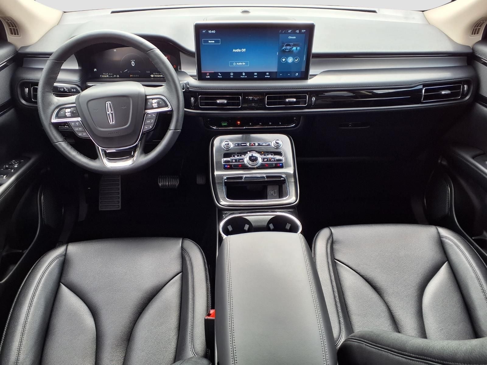 2022 Lincoln Nautilus Standard