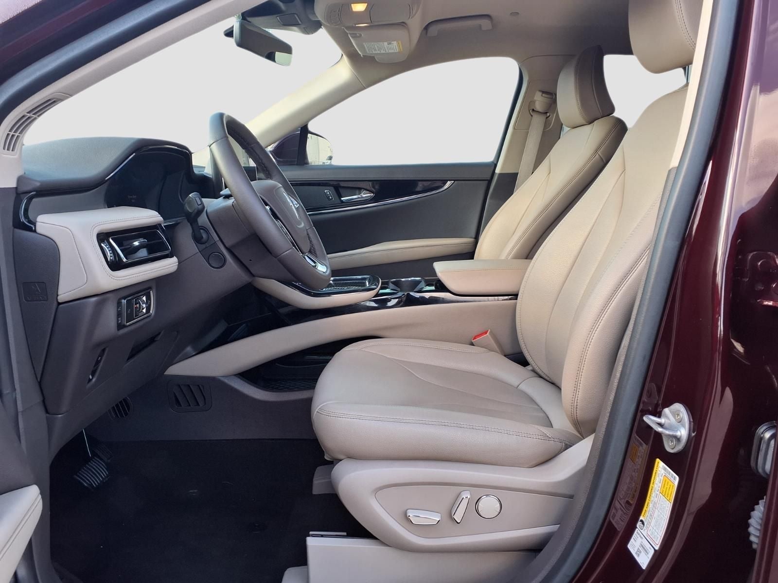 2023 Lincoln Nautilus Standard