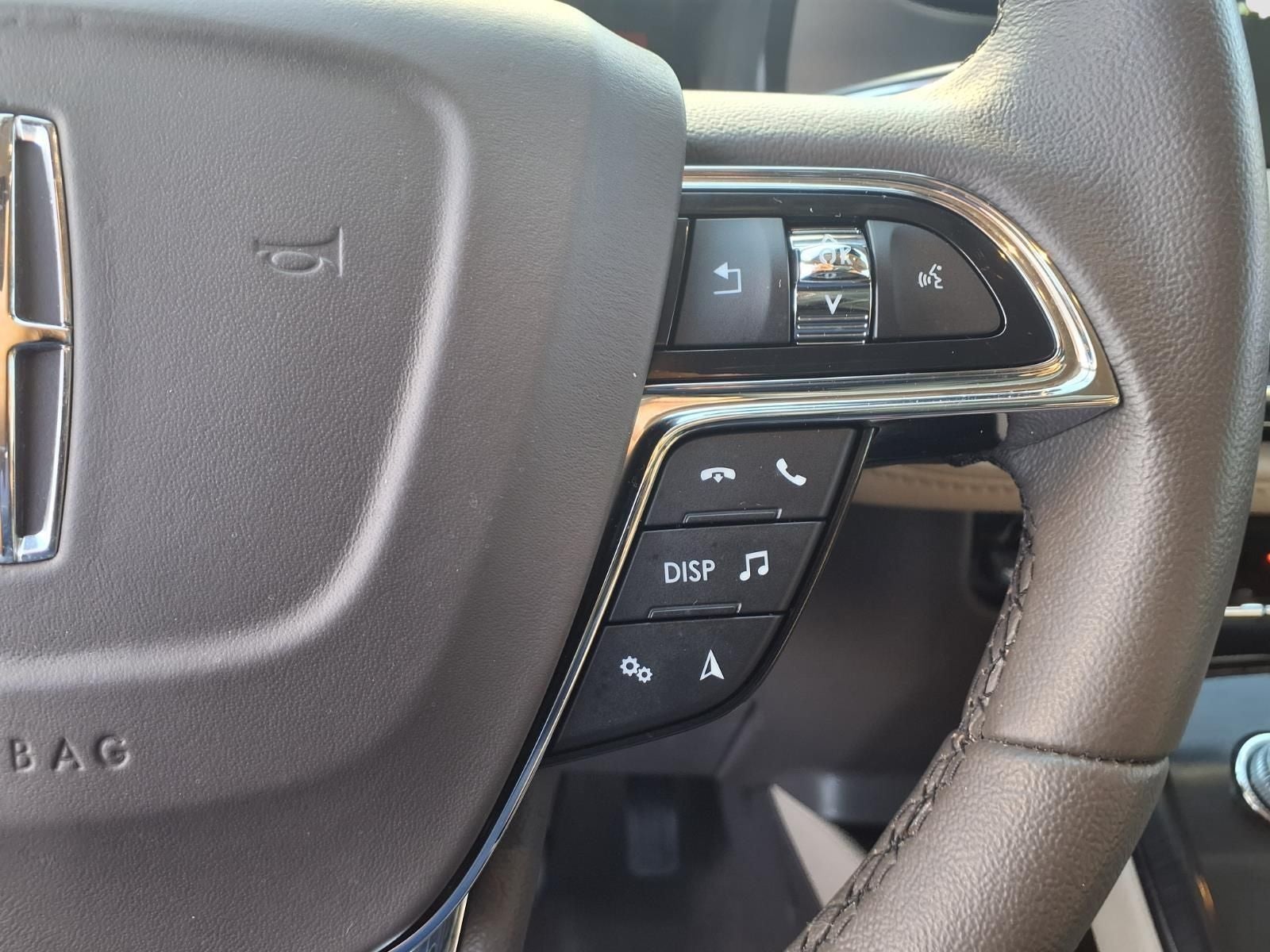 2023 Lincoln Nautilus Standard