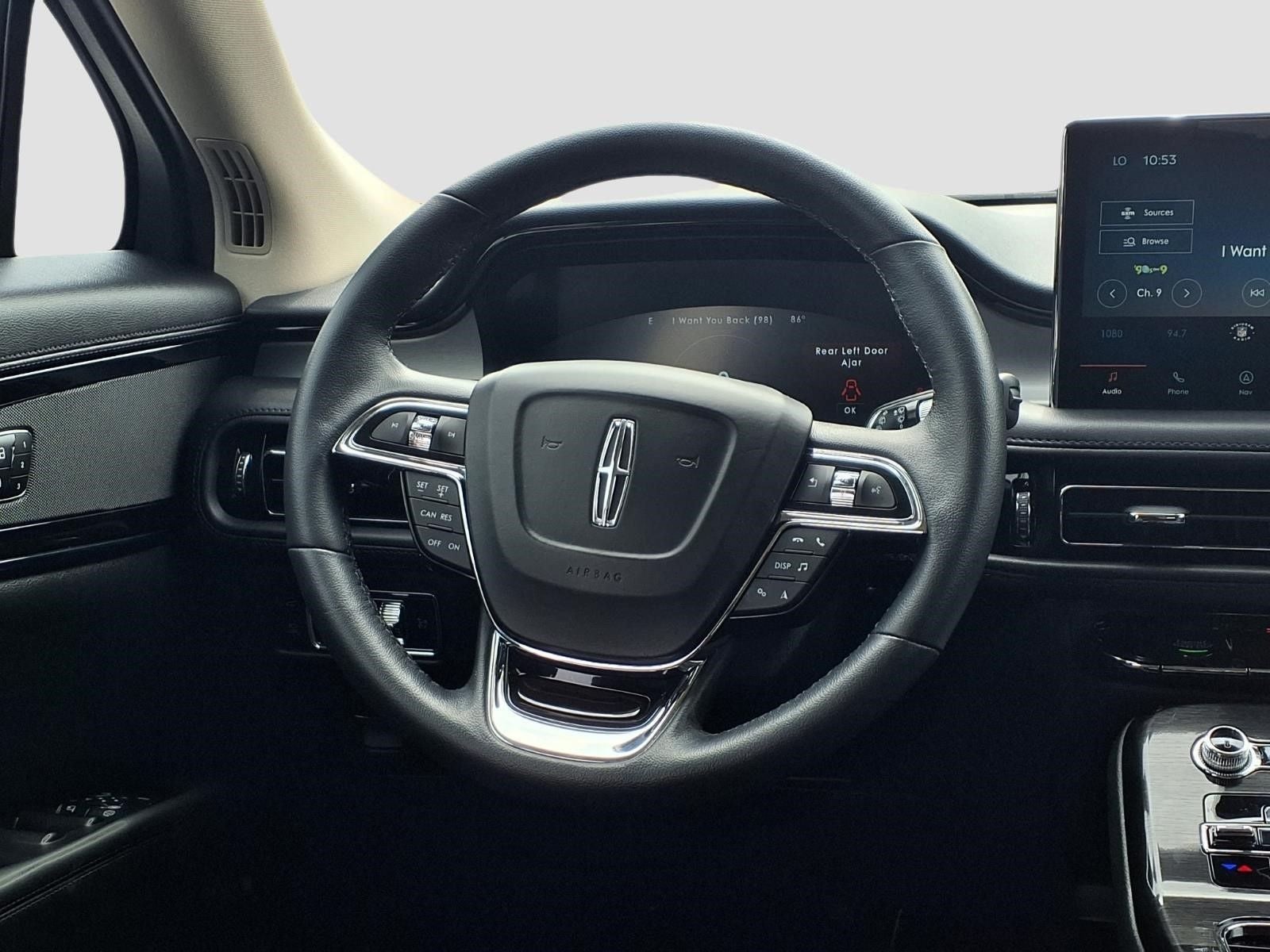 2023 Lincoln Nautilus Standard