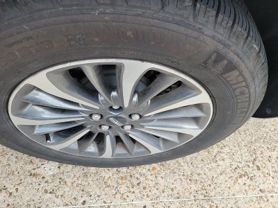 2023 Lincoln Nautilus Standard