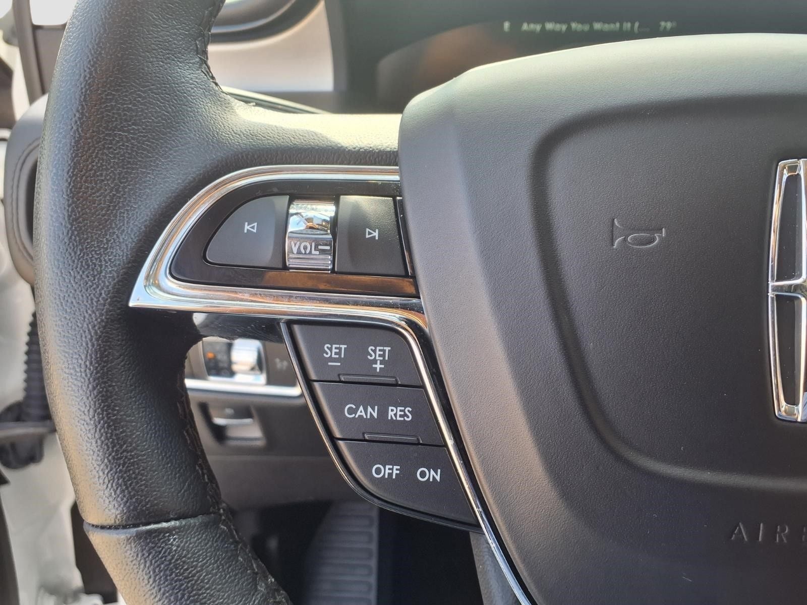 2023 Lincoln Nautilus Standard