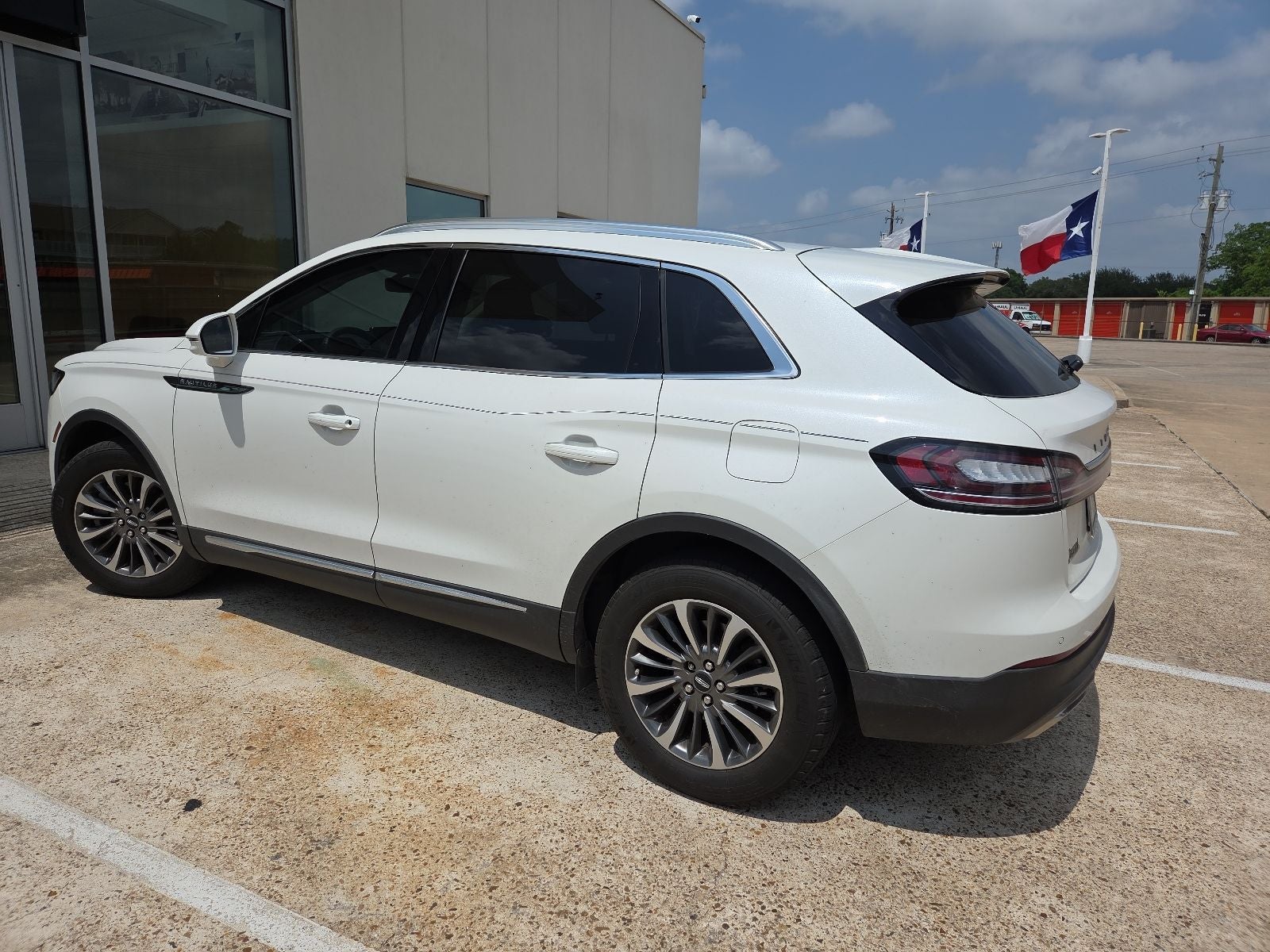 2023 Lincoln Nautilus Standard