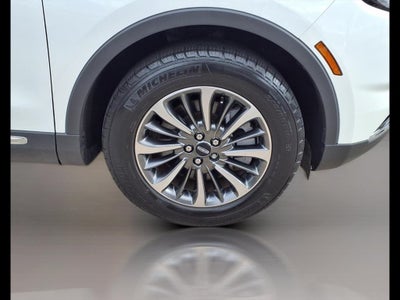 2022 Lincoln Nautilus Standard