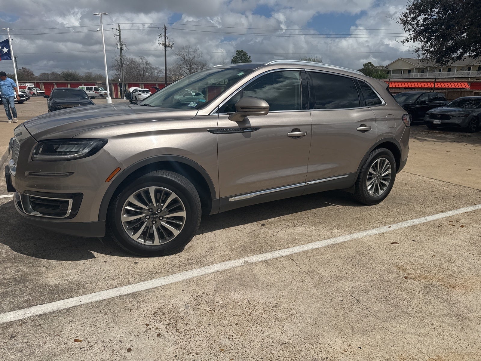 2020 Lincoln Nautilus Standard