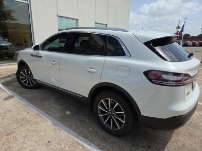 2022 Lincoln Nautilus Standard