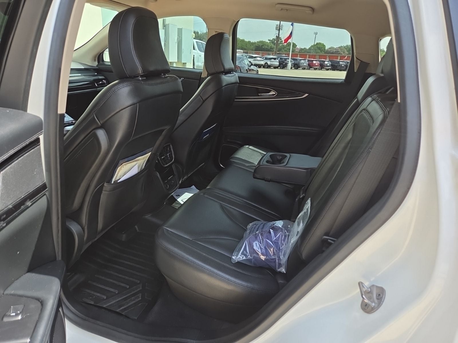 2022 Lincoln Nautilus Standard