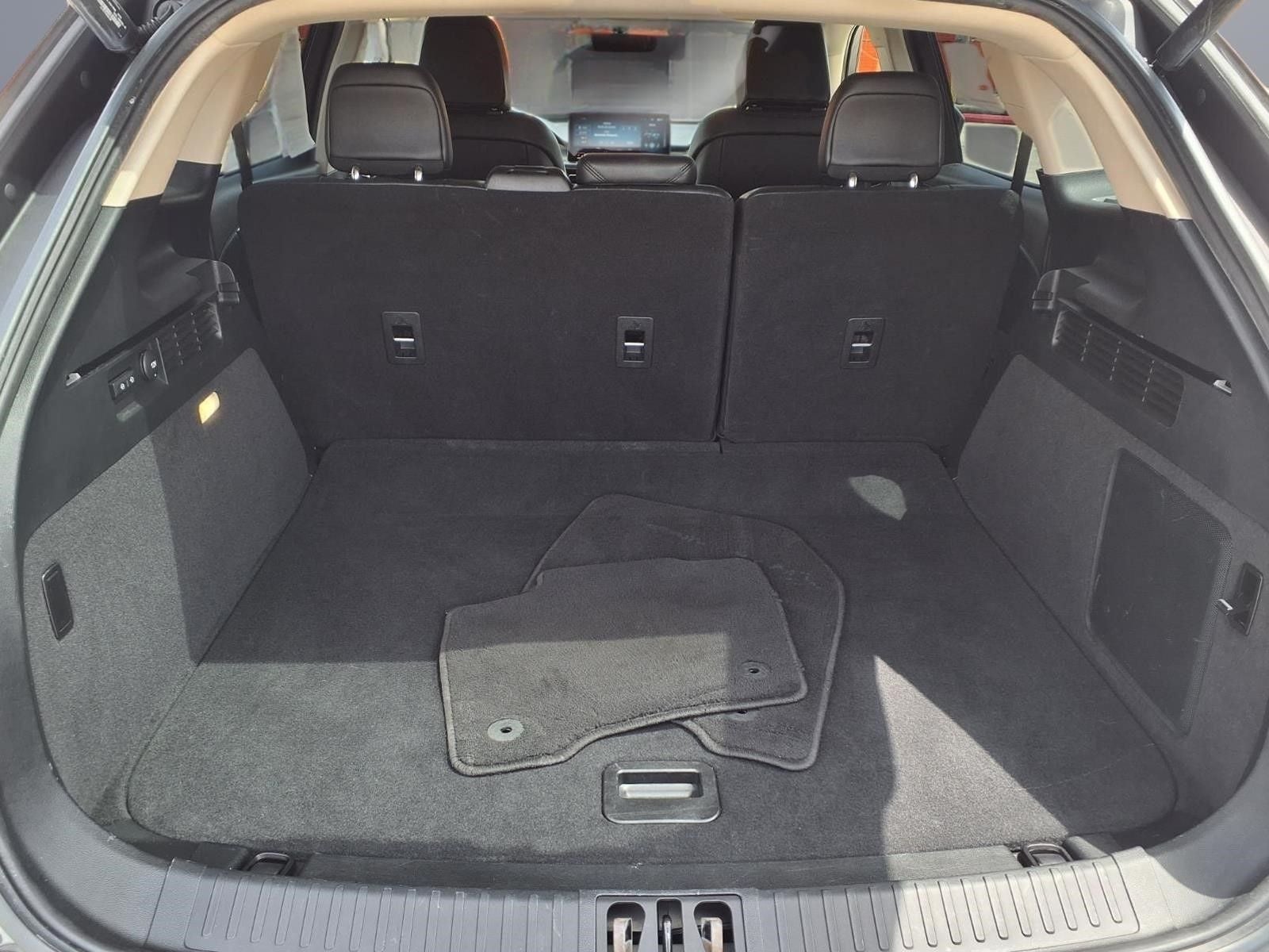 2022 Lincoln Nautilus Standard