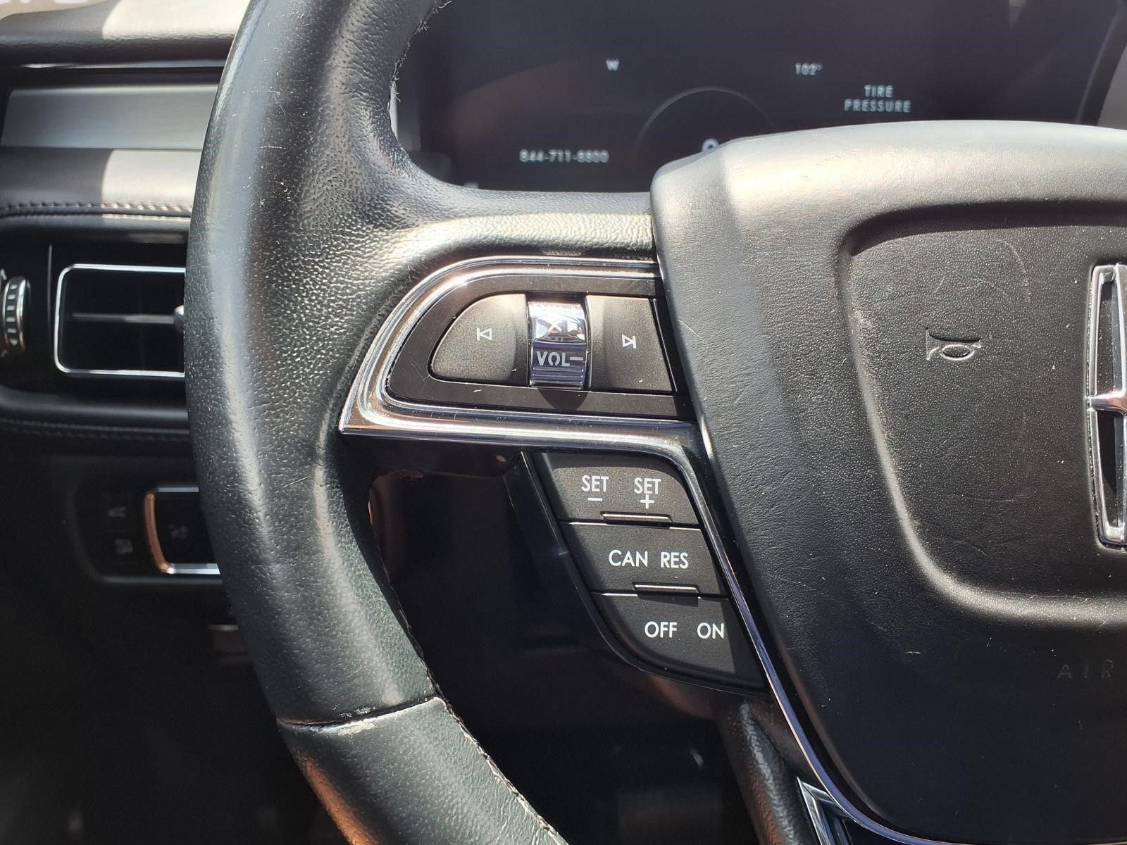 2023 Lincoln Nautilus Standard