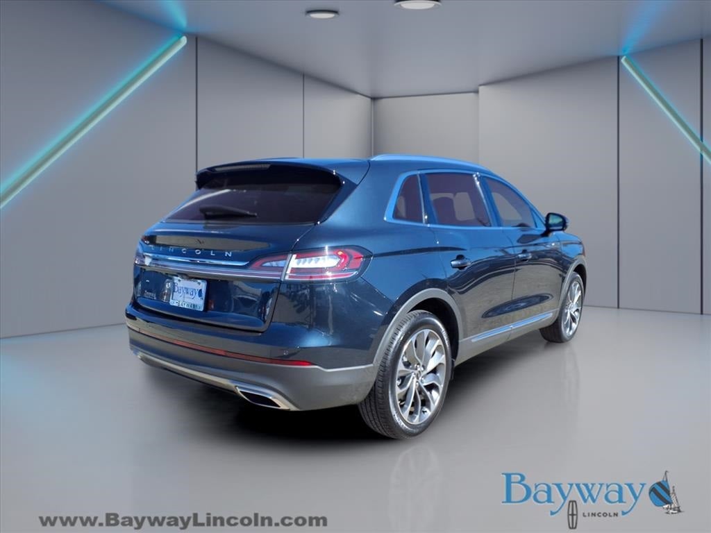 2022 Lincoln Nautilus Reserve