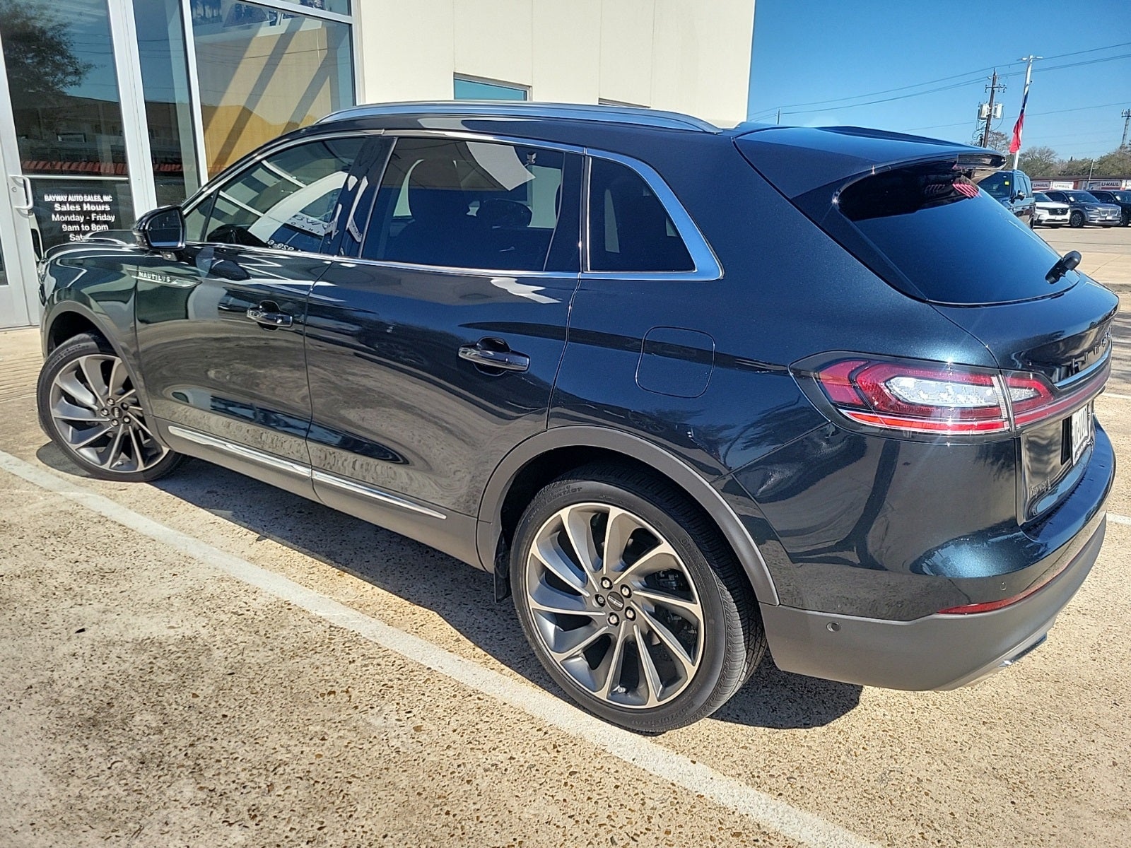 2023 Lincoln Nautilus Reserve