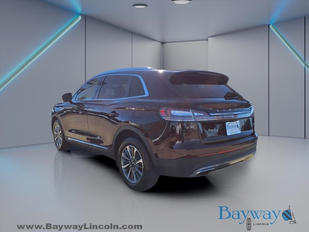 2023 Lincoln Nautilus Standard