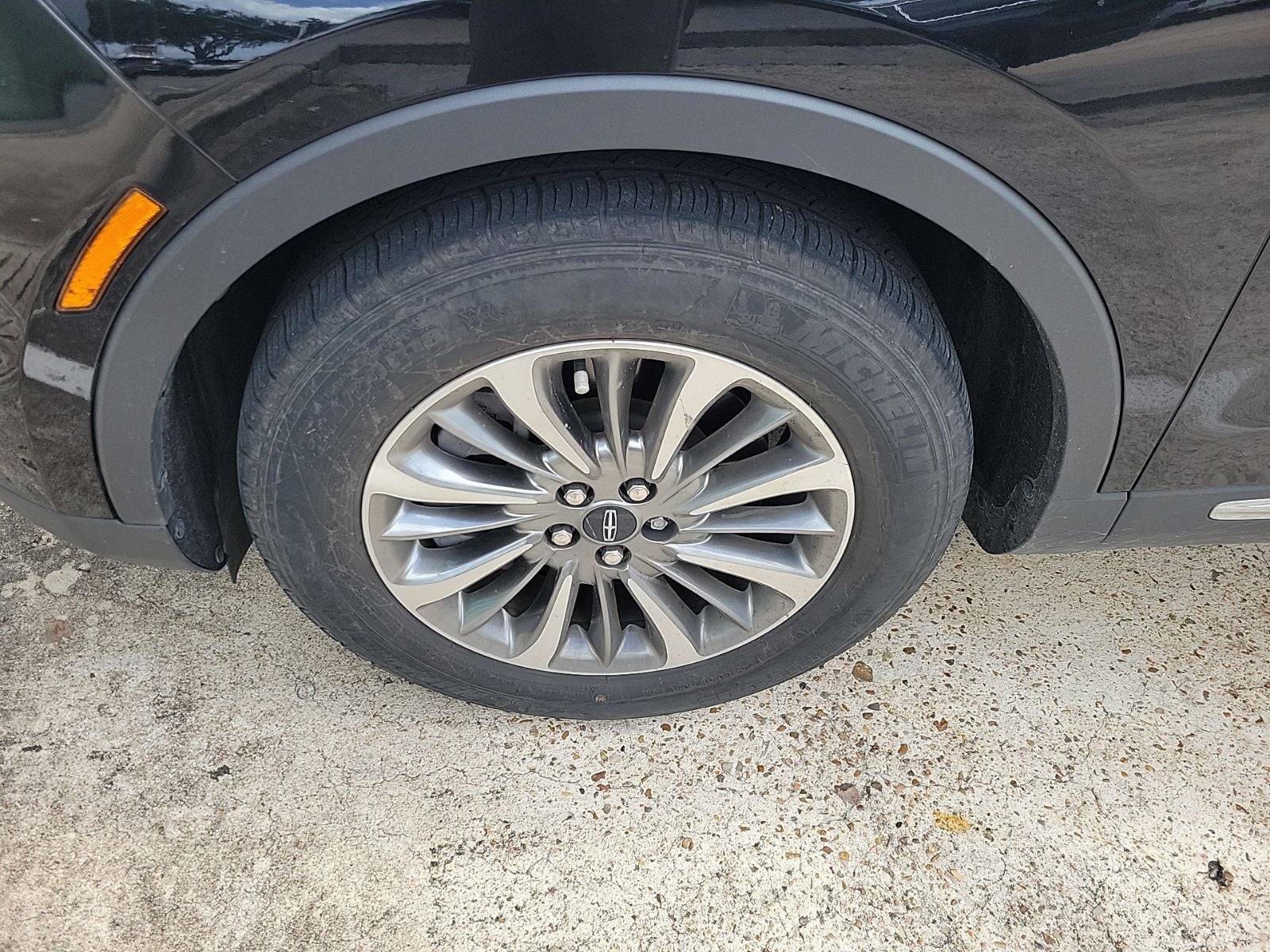 2023 Lincoln Nautilus Standard