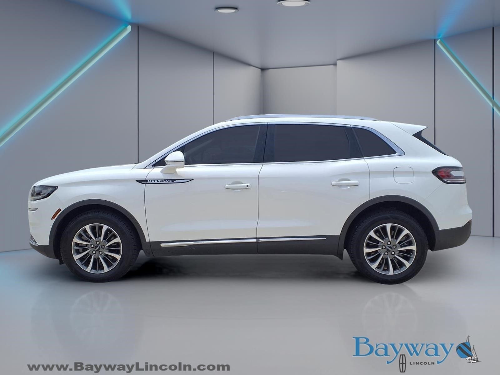 2023 Lincoln Nautilus Standard