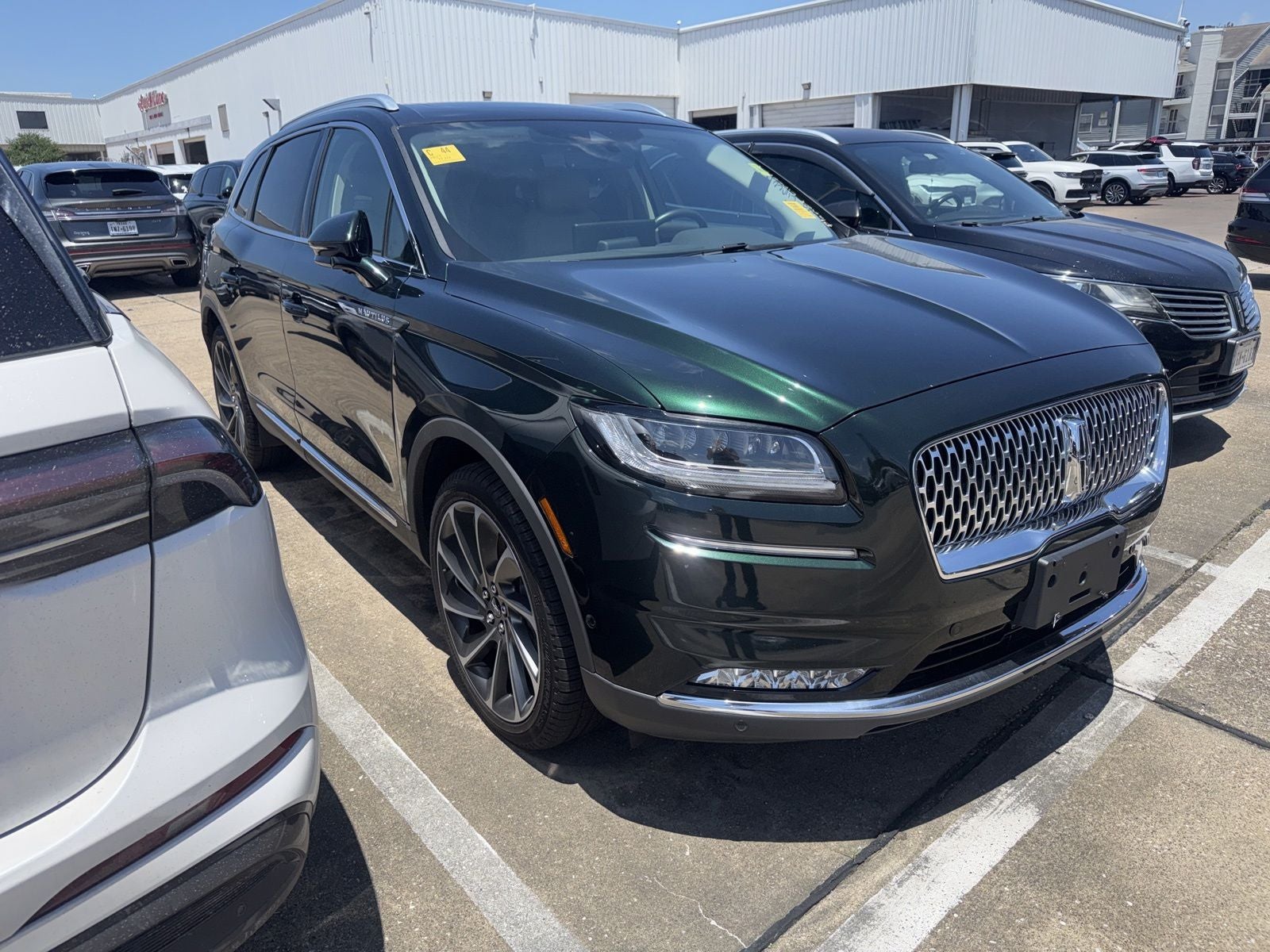 2021 Lincoln Nautilus Reserve AWD's photo