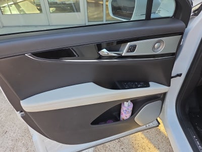 2023 Lincoln Nautilus Black Label