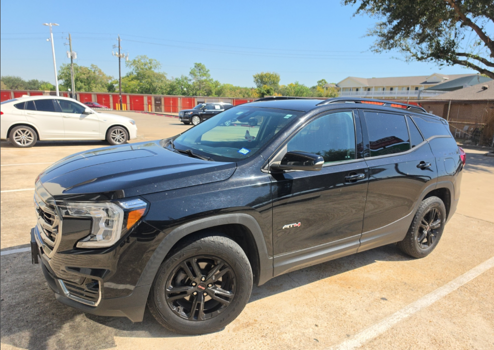 2023 GMC Terrain AT4