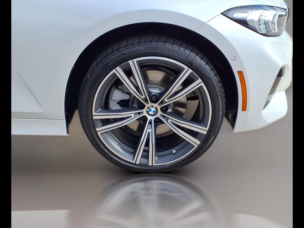 2024 BMW 3 Series 330i