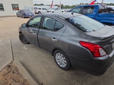 2016 Nissan Versa 1.6 SV