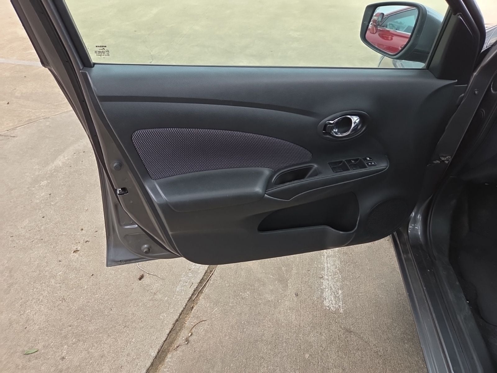 2016 Nissan Versa 1.6 SV