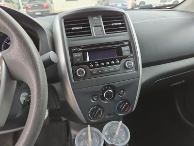 2016 Nissan Versa 1.6 SV