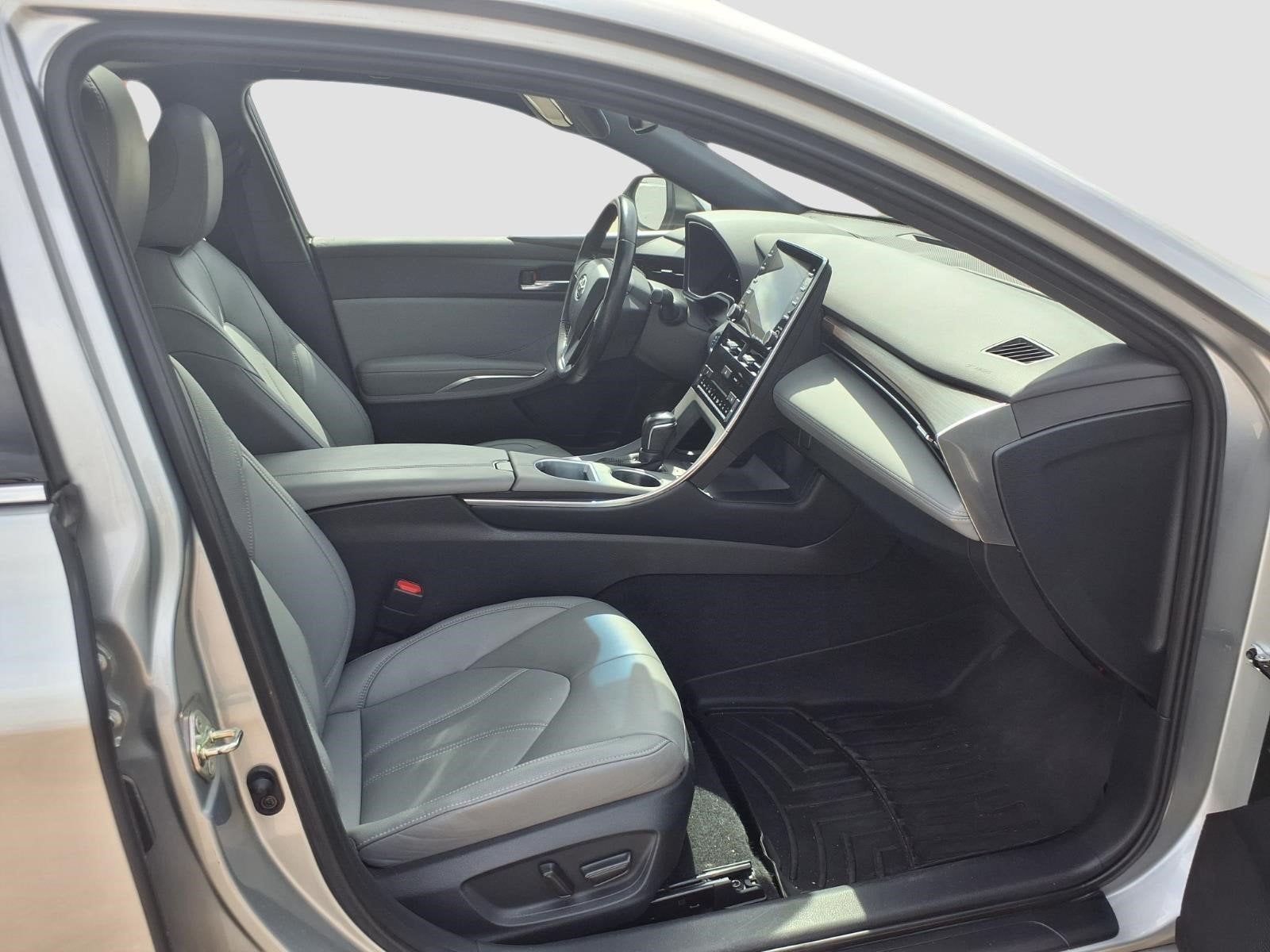 2020 Toyota Avalon Hybrid XLE Plus